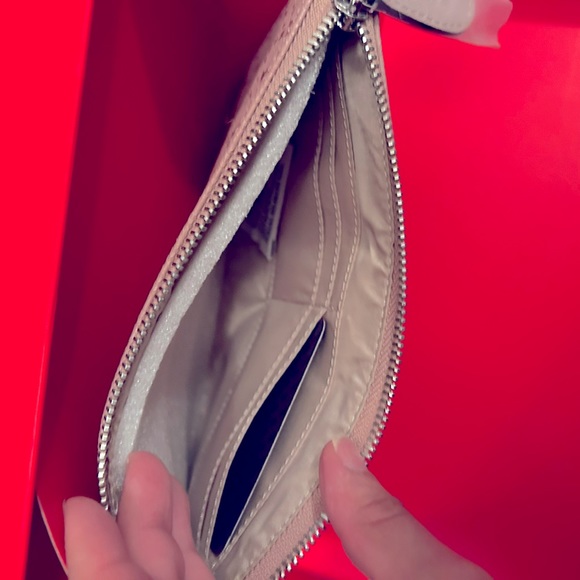 COPY - Guess Dusty Mauve Wallet - Picture 5 of 5